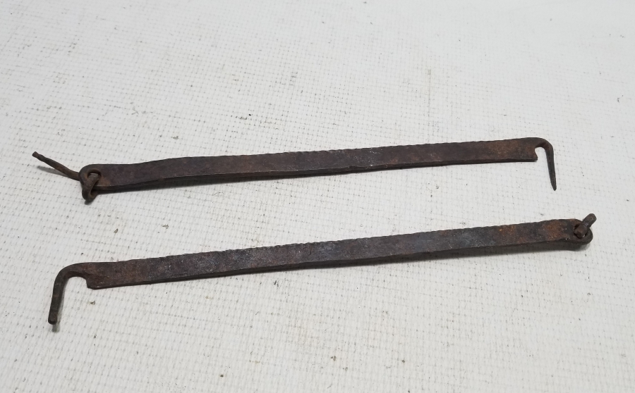 OSMANLI DÖNEMİ İKİ ADET EL YAPIMI KAPI ARKASI KİLİDİ