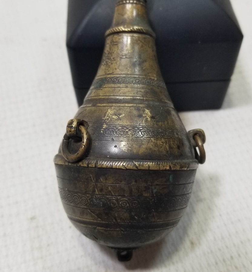 ÜZERİ İŞLEMELİ OSMANLI DÖNEMİ ÇOK NADİR KALE TÜFEĞİ ÇAKMAK BARUTLUĞU