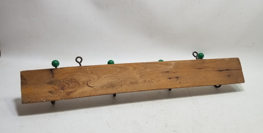 ÜZERİ EL BOYAMA İŞÇİLİKLİ EL YAPIMI AHŞAP ASKILI