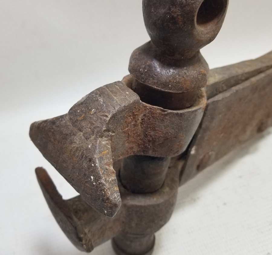 NADİR FORMDA OSMANLI DÖNEMİ MENGENE