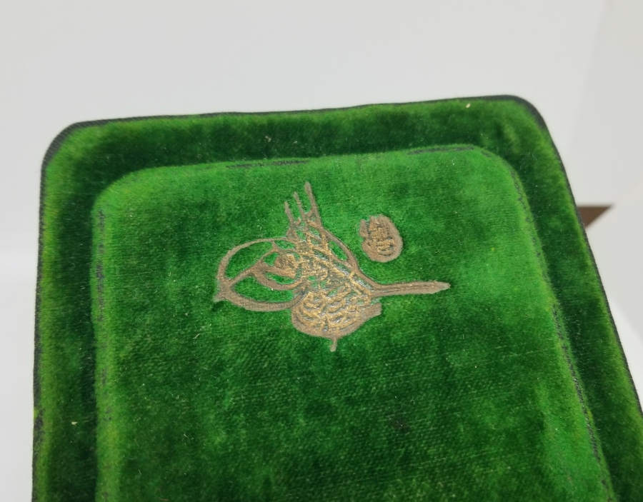 ABDÜLAZİZ HAN DÖNEMİ ORİJİNAL ASKI VE KUTUSUYLA 4. DERECE NİŞANİ OSMANİ