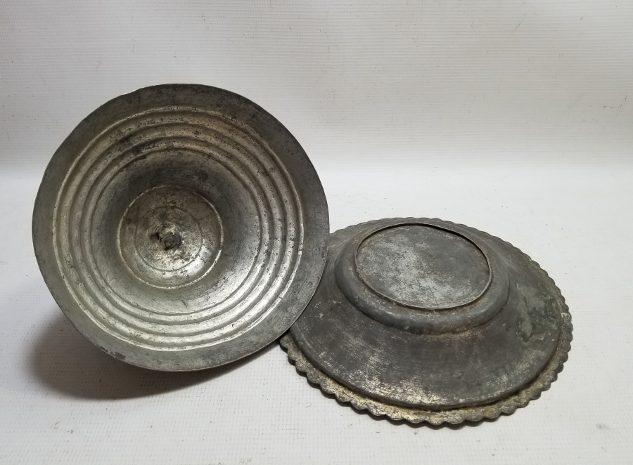 OSMANLI DÖNEMİ KUBBE FORMLU KAPAKLI LENGER