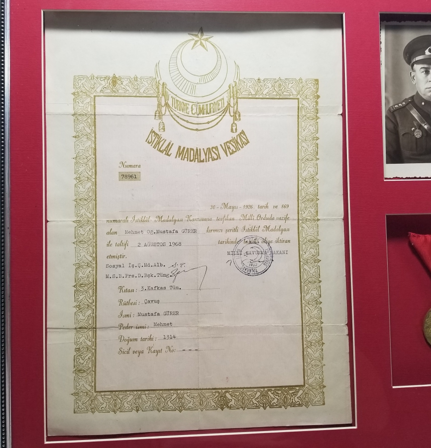 ORİJİNAL MADALYA-BERAT VE FOTOĞRAFIYLA TÜRKÇE YAZILI KURTULUŞ SAVAŞI HARP SETİ