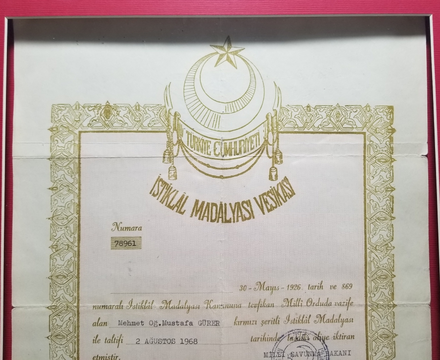 ORİJİNAL MADALYA-BERAT VE FOTOĞRAFIYLA TÜRKÇE YAZILI KURTULUŞ SAVAŞI HARP SETİ