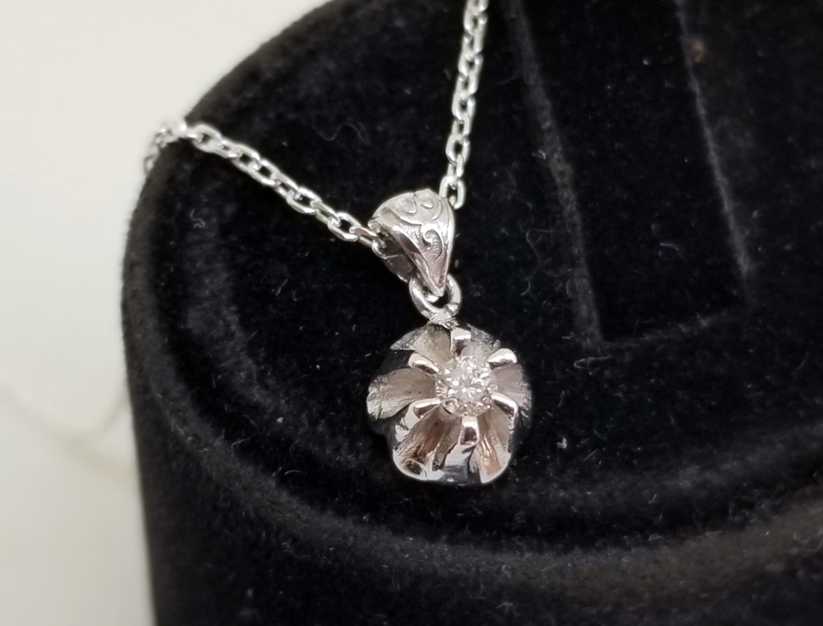 PIRLANTA TAŞLI ÖZEL YAPIM GÜMÜŞ KOLYE UCU