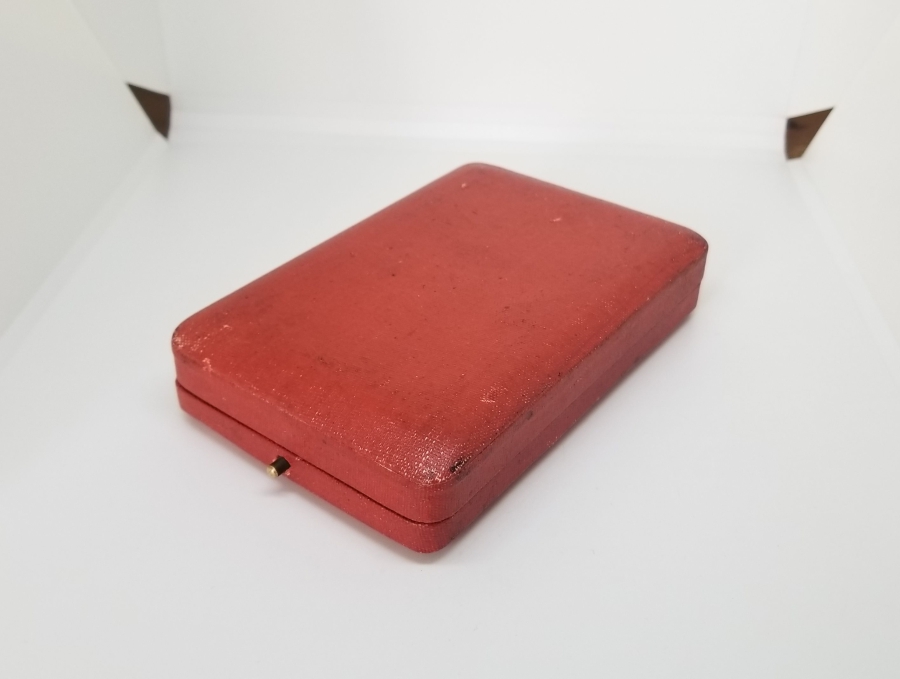 ORİJİNAL KUTUSUNDA ÇOK NADİR KILIÇLI LİYAKAT MADALYASI