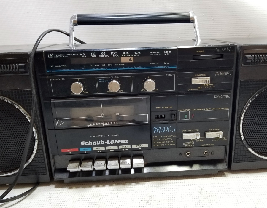 ÇALIŞIR DURUMDA ANTİKA RADYO