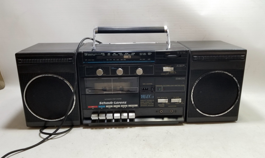 ÇALIŞIR DURUMDA ANTİKA RADYO