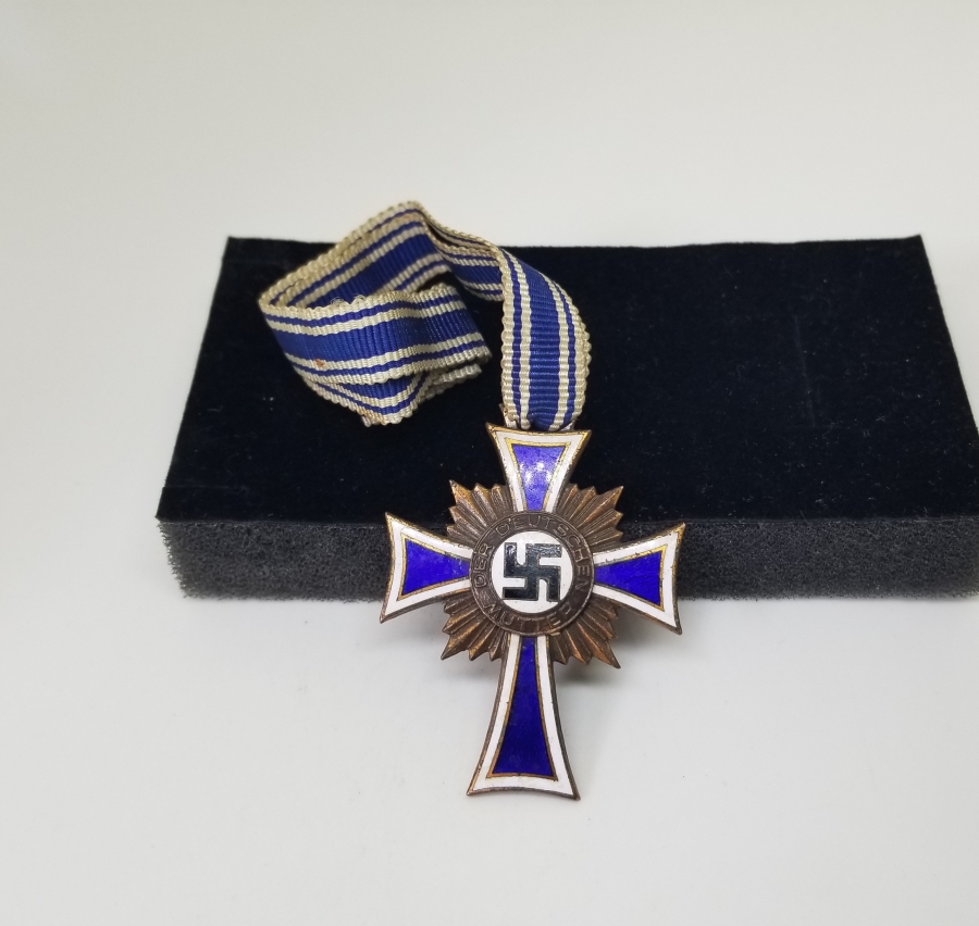 2. DÜNYA SAVAŞI DÖNEMİ NADİR MİNELİ DOĞURGANLIK MADALYASI