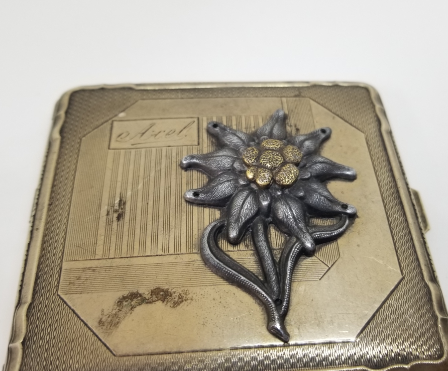 2. DÜNYA SAVAŞI DÖNEMİ ALMAN DAĞ BİRLİĞİ ARMALI SUBAY SİGARA TABAKASI