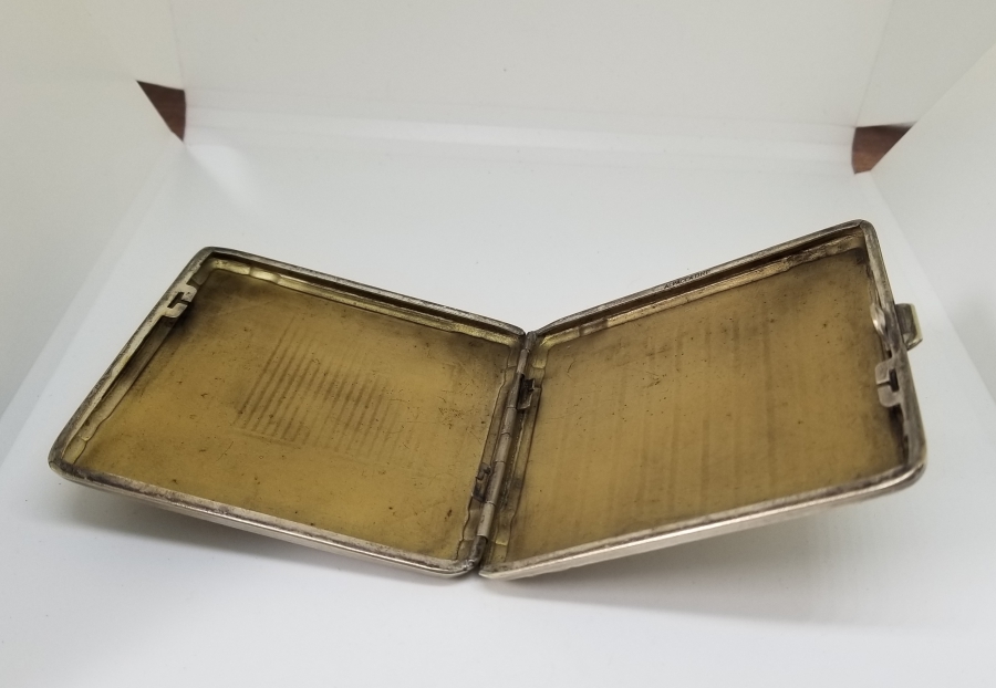 2. DÜNYA SAVAŞI DÖNEMİ ALMAN DAĞ BİRLİĞİ ARMALI SUBAY SİGARA TABAKASI