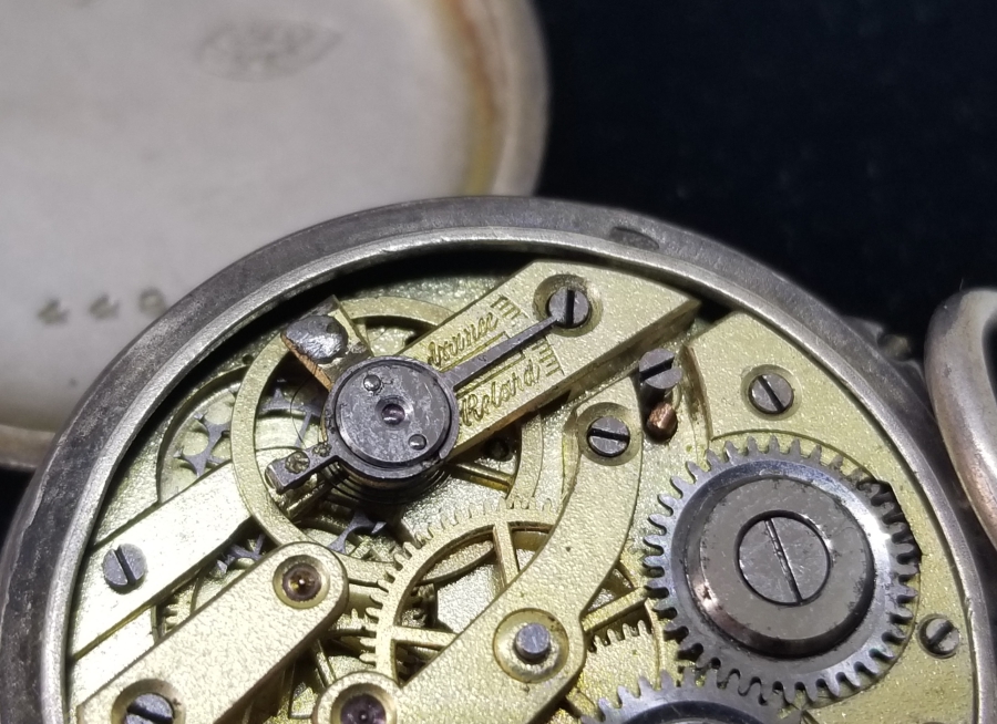 ARKASI PORTRELİ NADİR TİPTE FRANSIZ ZENNE MODEL CEP SAATİ