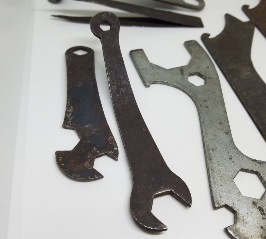 ANTİKA ANAHTAR LOTU