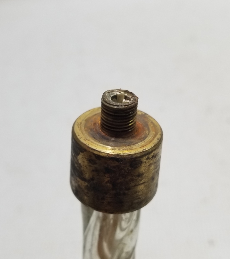 NADİR FORMDA ANTİKA LAMBA PARÇASI - AVİZE PARÇASI