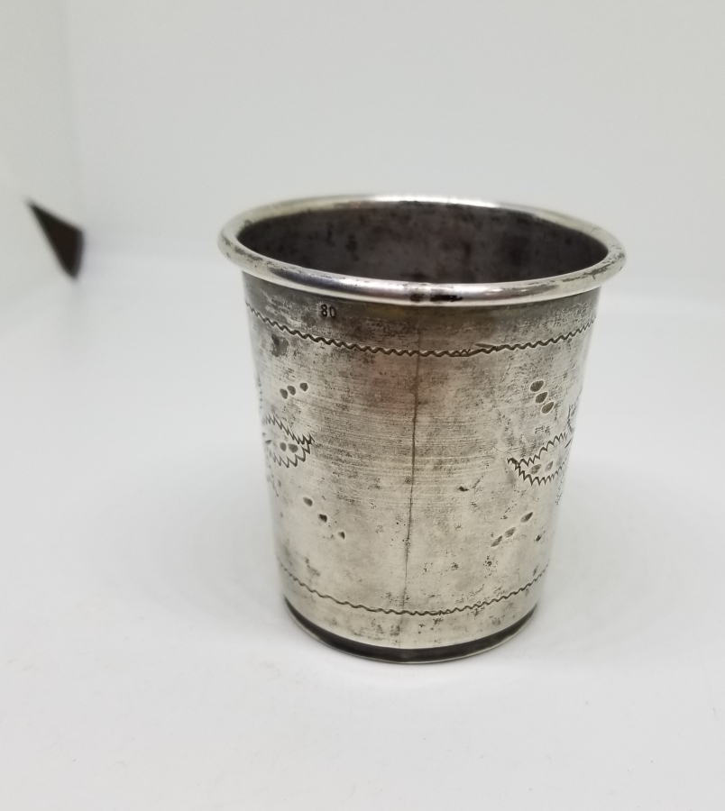 ÜZERİ KALEM İŞÇİLİKLİ ANTİKA GÜMÜŞ SU BARDAĞI