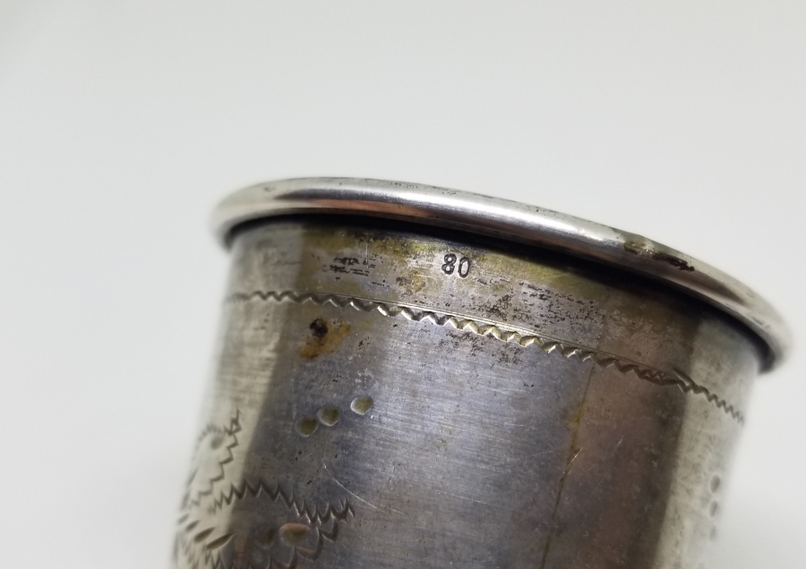 ÜZERİ KALEM İŞÇİLİKLİ ANTİKA GÜMÜŞ SU BARDAĞI