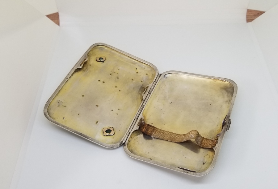 GÜMÜŞ ÜZERİ ALTIN ÇAKMA İŞÇİLİKLİ OSMANLI DENİZCİ PAŞA SİGARA TABAKASI