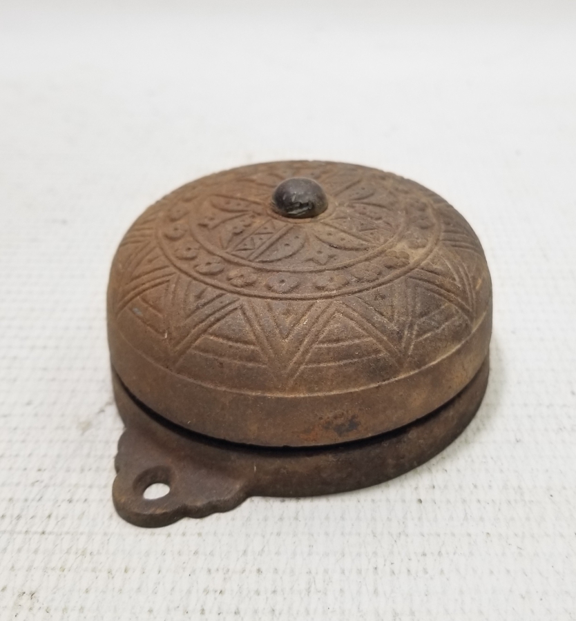 ÜZERİ KABARTMA İŞÇİLİKLİ ÇOK NADİR OSMANLI DÖNEMİ KAPI ZİLİ