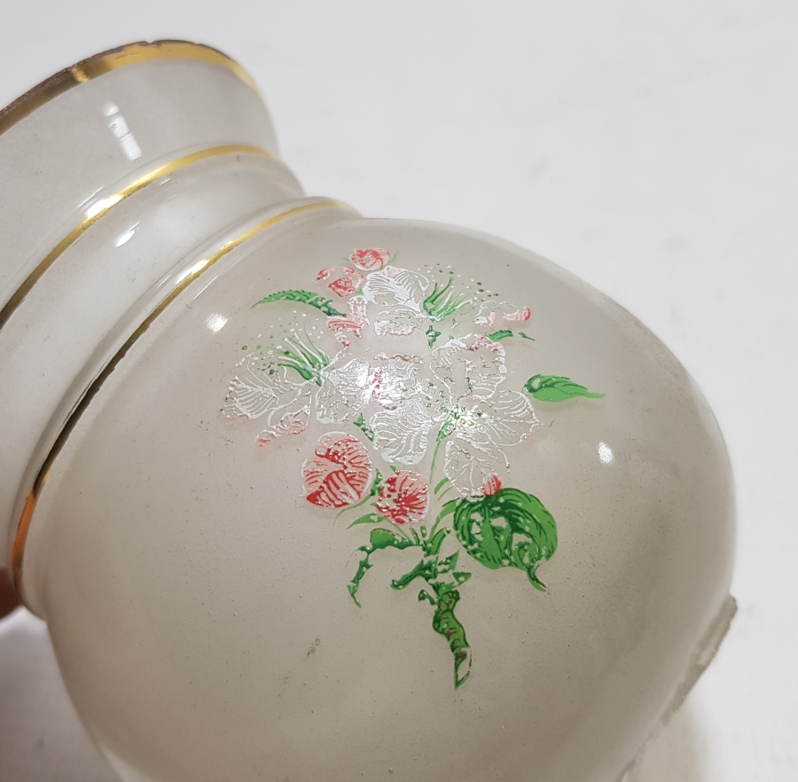 ÜZERİ ALTIN VARAKLI ANTİKA CAM GAZ LAMBASI BACASI - FANUSU