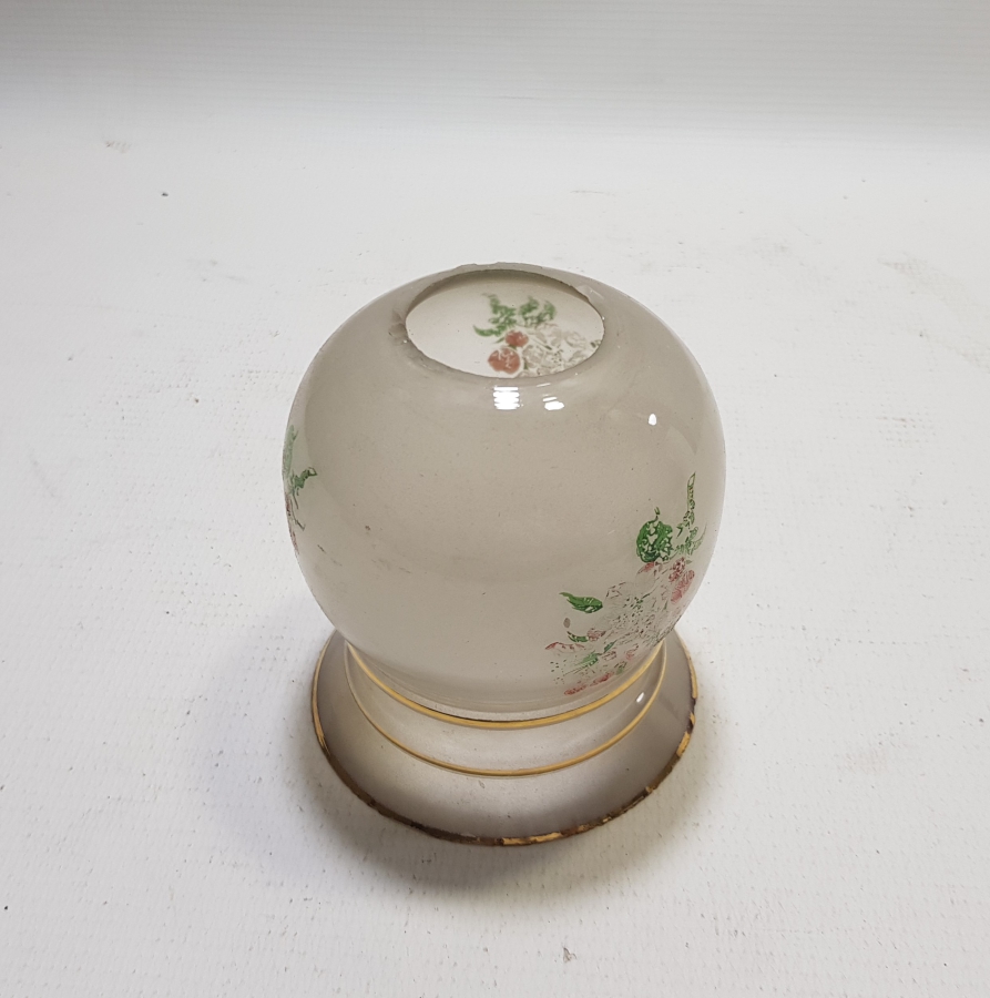 ÜZERİ ALTIN VARAKLI ANTİKA CAM GAZ LAMBASI BACASI - FANUSU