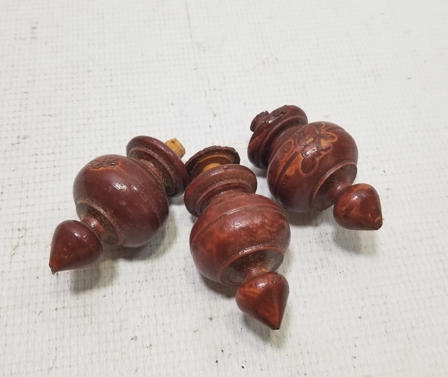 OSMANLI DÖNEMİ DUVAR SAATİ KASASI PARÇALARI