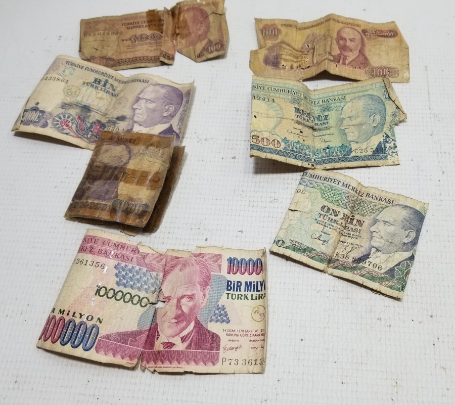 ANTİKA KAĞIT PARA LOTU