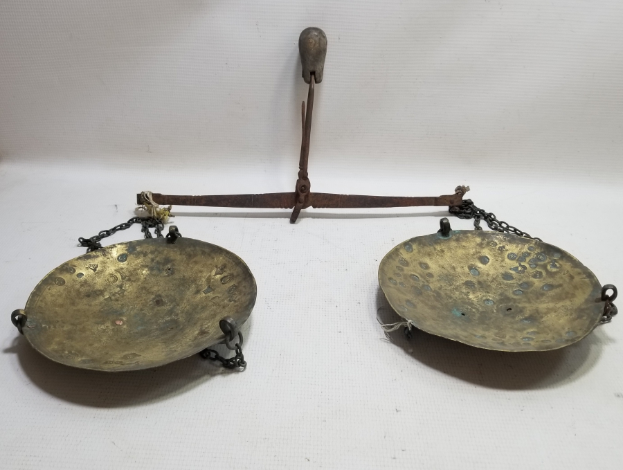 ÜZERİ BOL DAMGALI ÇOK NADİR KEFELİ EL TERAZİSİ