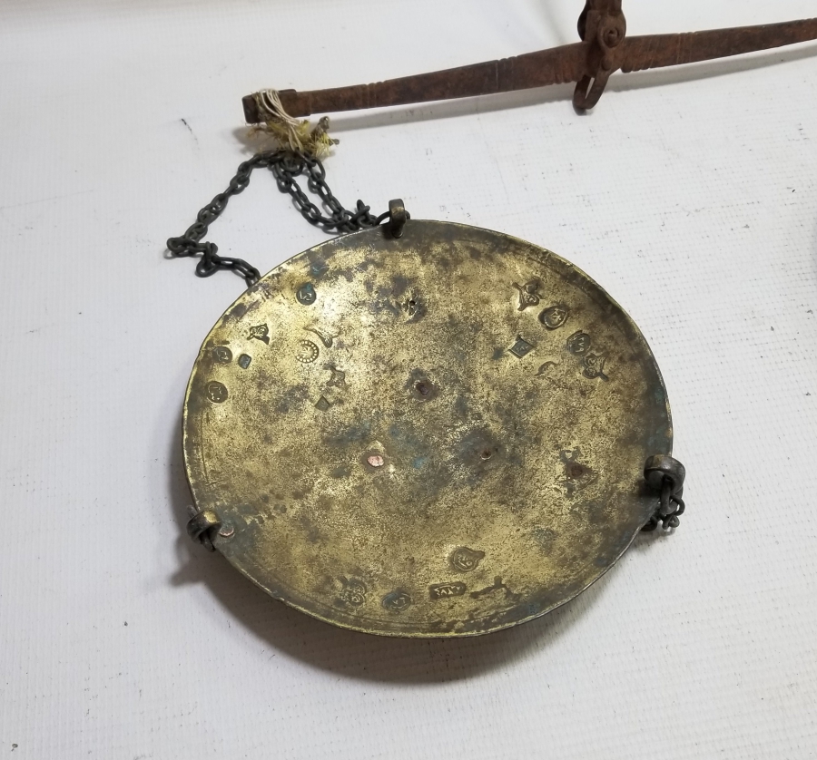 ÜZERİ BOL DAMGALI ÇOK NADİR KEFELİ EL TERAZİSİ