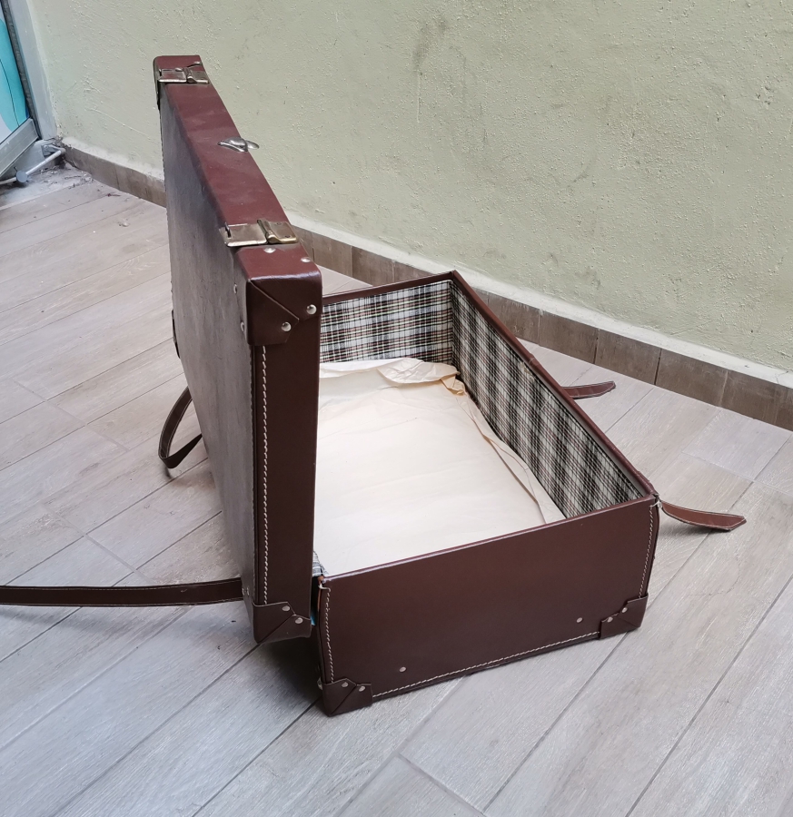 BÜYÜK BOY ANTİKA DERİ BAVUL