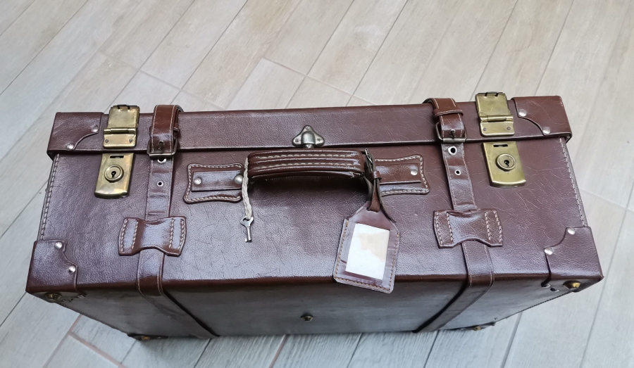 BÜYÜK BOY ANTİKA DERİ BAVUL