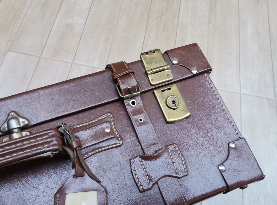 BÜYÜK BOY ANTİKA DERİ BAVUL