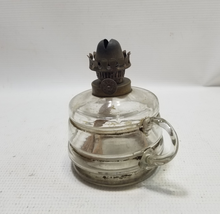 YERLİ YAPIM ANTİKA TUTMAÇLI GAZ LAMBASI