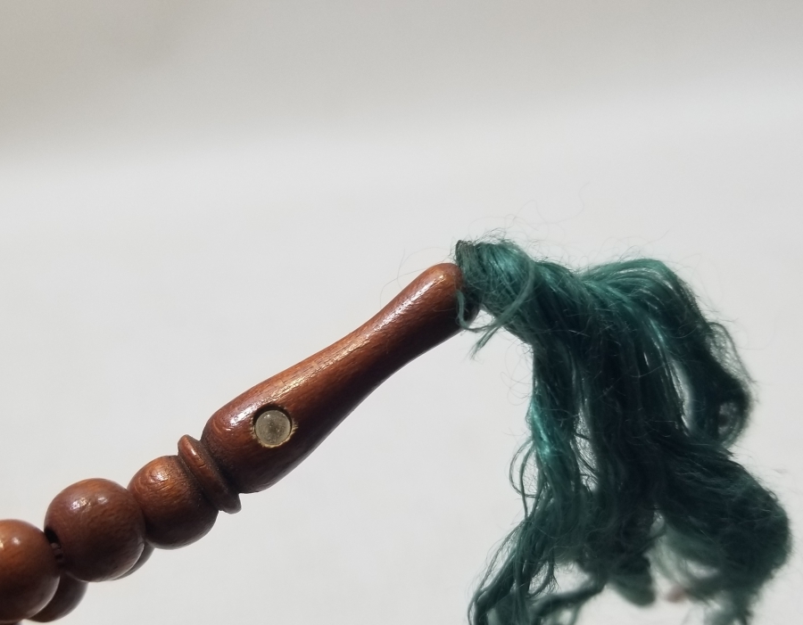 İÇİNDE KABE-İ ŞERİF GÖRSELİ BULUNAN MİKRO FOTOĞRAFLI OSMANLI DÖNEMİ AHŞAP NAMAZ TESPİHİ