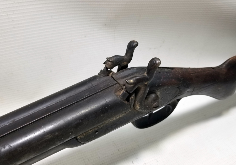 ÜZERİNDE AV SAHNELERİ BULUNAN OSMANLI DÖNEMİ ÇİFTE DOLMA TÜFEK