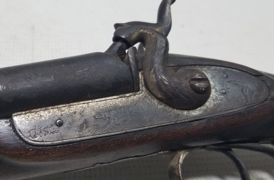 ÜZERİNDE AV SAHNELERİ BULUNAN OSMANLI DÖNEMİ ÇİFTE DOLMA TÜFEK