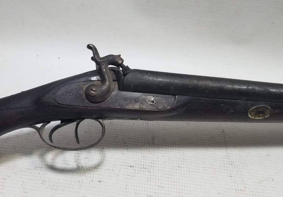 ÜZERİNDE AV SAHNELERİ BULUNAN OSMANLI DÖNEMİ ÇİFTE DOLMA TÜFEK