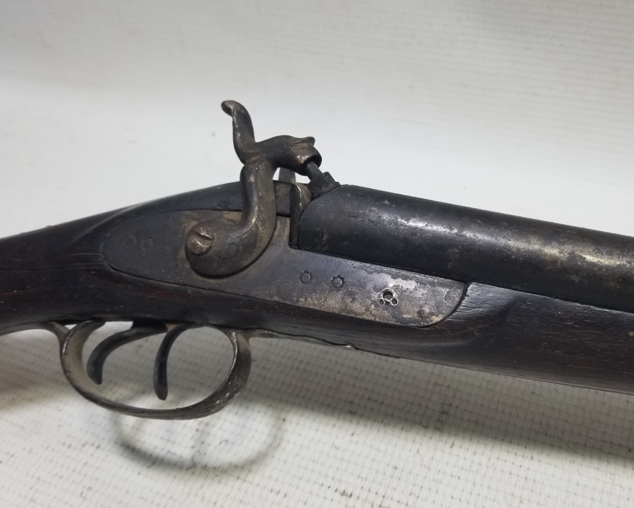 ÜZERİNDE AV SAHNELERİ BULUNAN OSMANLI DÖNEMİ ÇİFTE DOLMA TÜFEK