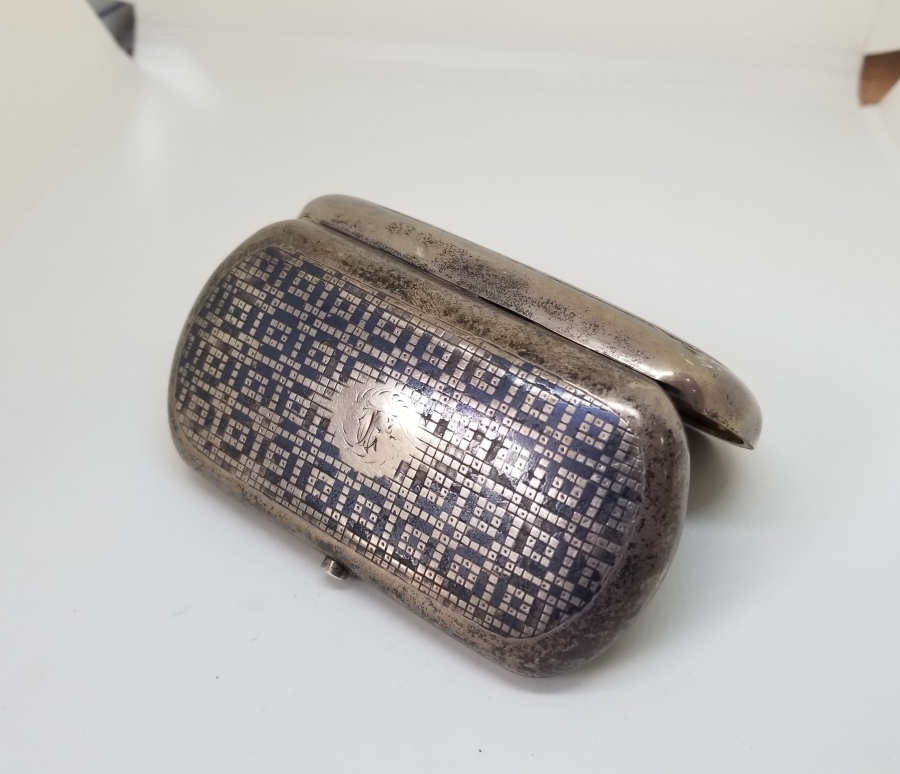 ÇARLIK RUSYA DÖNEMİ SAVATLI GÜMÜŞ TABAKA