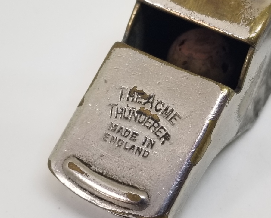 ANTİKA İNGİLİZ POLİS DÜDÜĞÜ