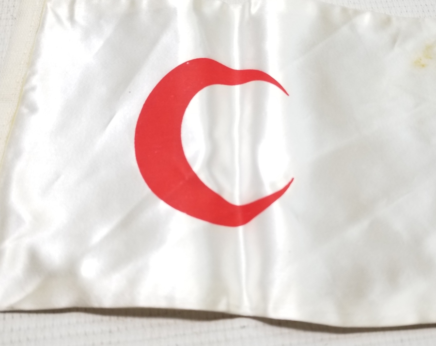 ANTİKA KIZILAY İPEK BAYRAK