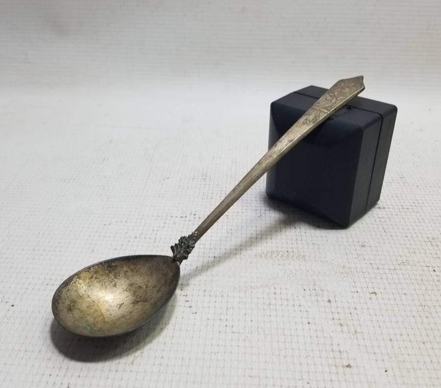 ÜZERİ KALEM VE KABARTMA İŞÇİLİKLİ OSMANLI DÖNEMİ RUM İŞİ KAŞIK