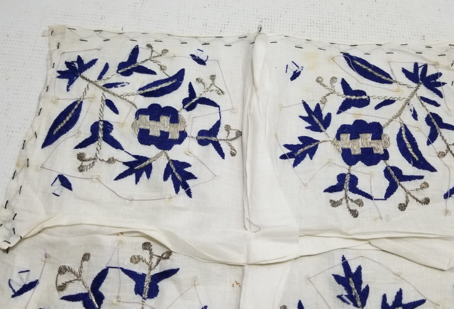 GÜMÜŞ SIRMA VE İPEK İŞLEMELİ GELİN ÇEVRESİ