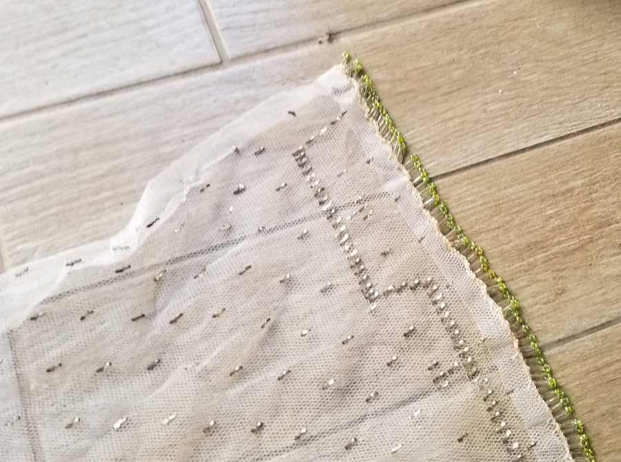 ANTİKA GÜMÜŞ TELKIRMA İŞÇİLİKLİ BÜYÜK BOY GELİN ÖRTÜSÜ