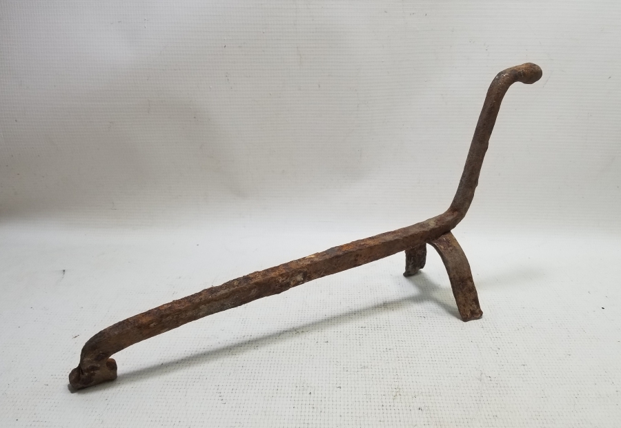 OSMANLI DÖNEMİ HAYVAN FORMUNDA YAPILMIŞ TEKKE İŞİ ODUN EŞEĞİ - ODUN TUTMACI