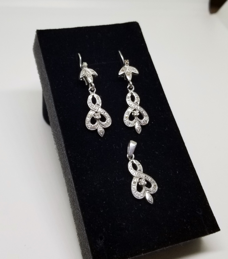 SONSUZLUK MODELİ KOLYE KÜPE TAKIMI