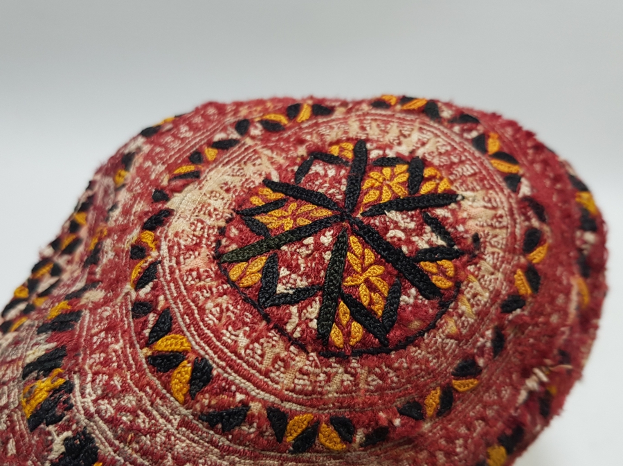 OSMANLI DÖNEMİ NADİR TİPTE EL İŞİ DAMAT TAKKESİ