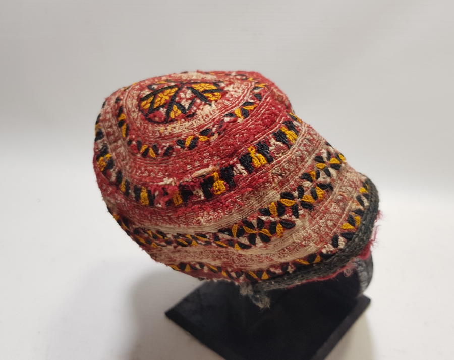 OSMANLI DÖNEMİ NADİR TİPTE EL İŞİ DAMAT TAKKESİ