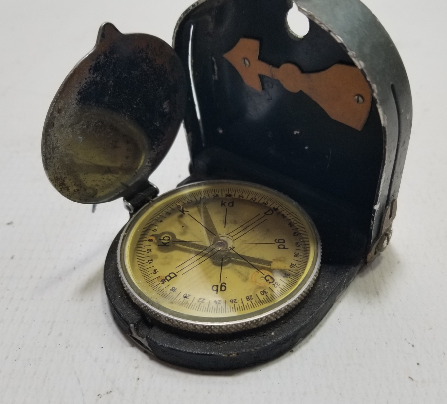 2. DÜNYA SAVAŞI DÖNEMİ ANTİKA ASKERİ PUSULA