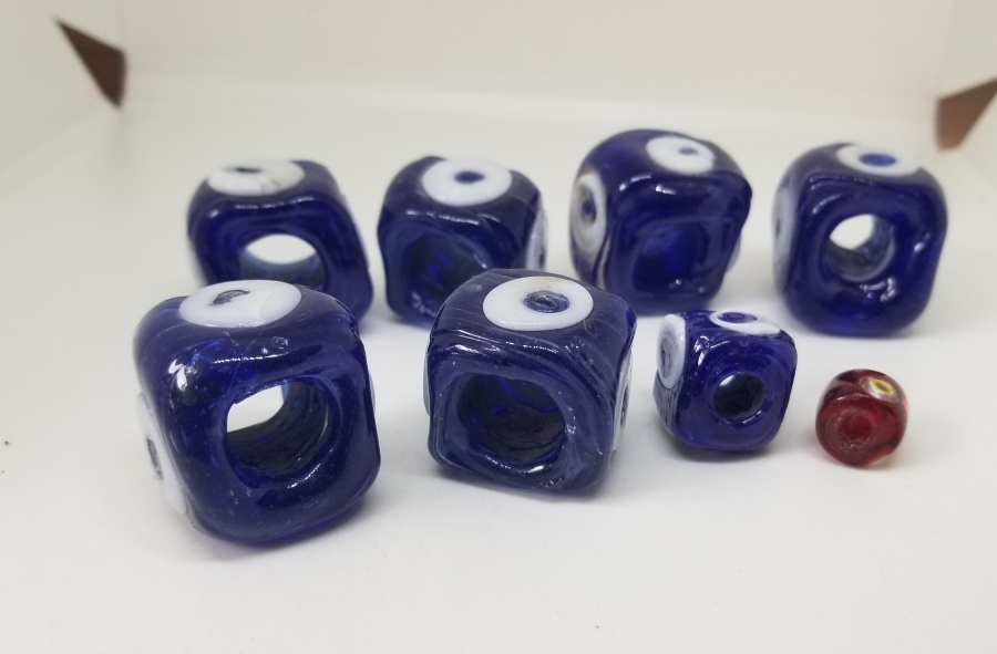 EL YAPIMI ANTİKA NAZAR BONCUKLARI LOTU