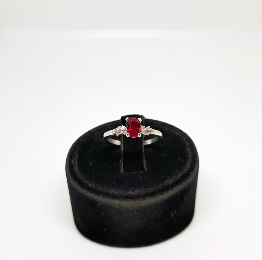 YAKUT VE PIRLANTA TAŞLI YÜZÜK